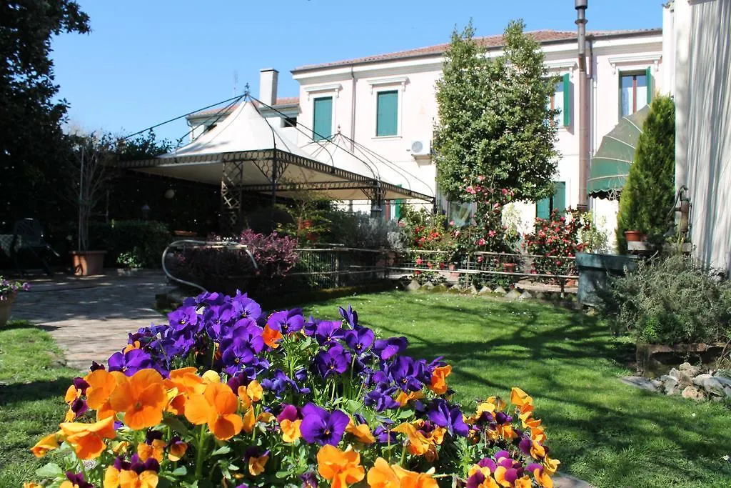 Alloggio per agriturismo Agriturismo Le Clementine Badia Polesine Italia